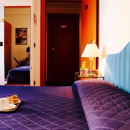 Arcangelo Roof Hotel Rimini Ngoại thất bức ảnh