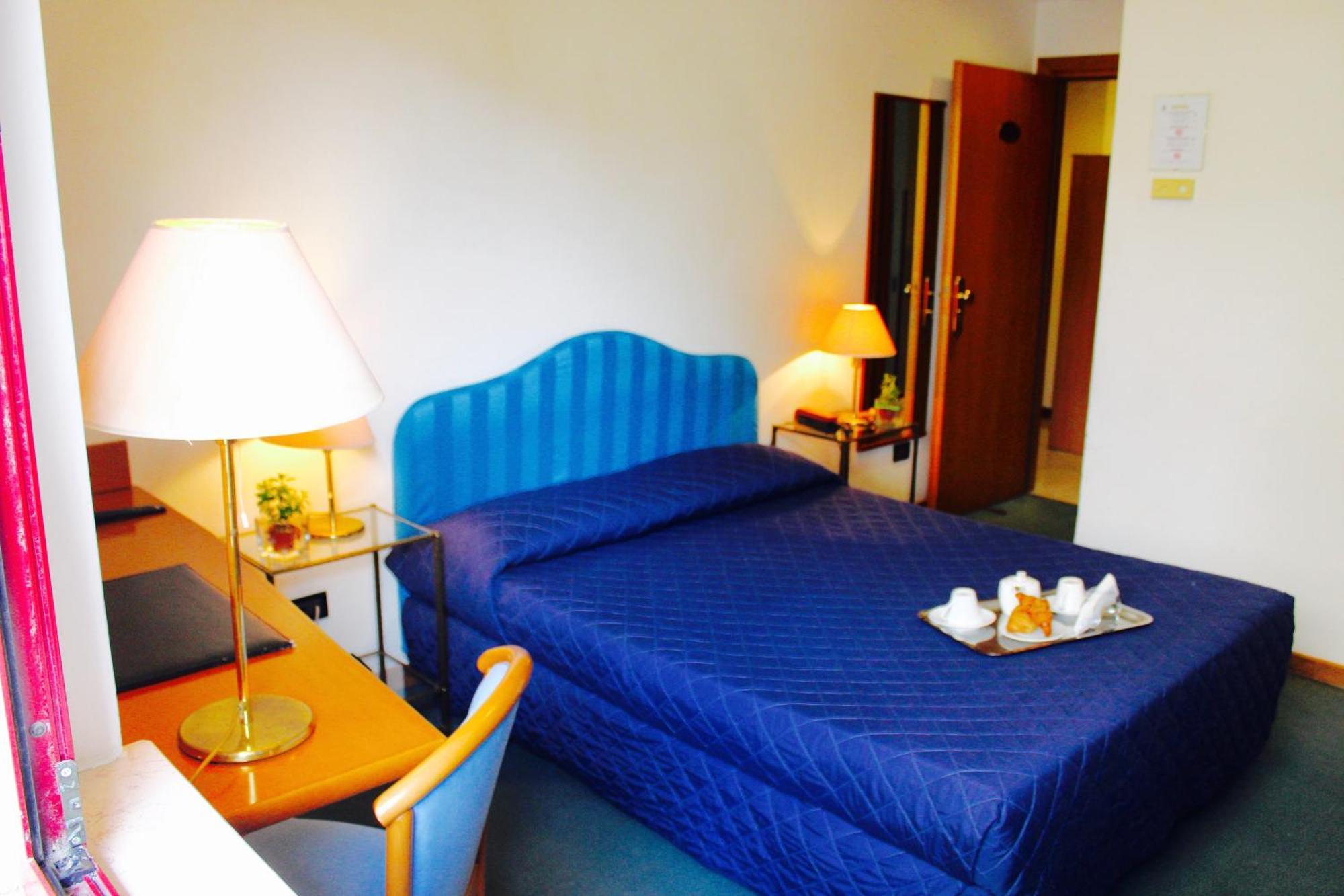 Arcangelo Roof Hotel Rimini Ngoại thất bức ảnh